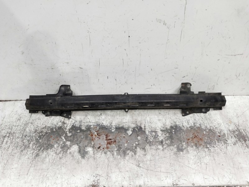 Recambio de refuerzo paragolpes delantero para volkswagen golf iv berlina (1j1) referencia OEM IAM   