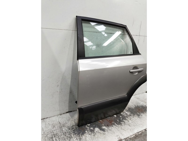 Recambio de puerta trasera izquierda para hyundai tucson (jm) referencia OEM IAM   5P