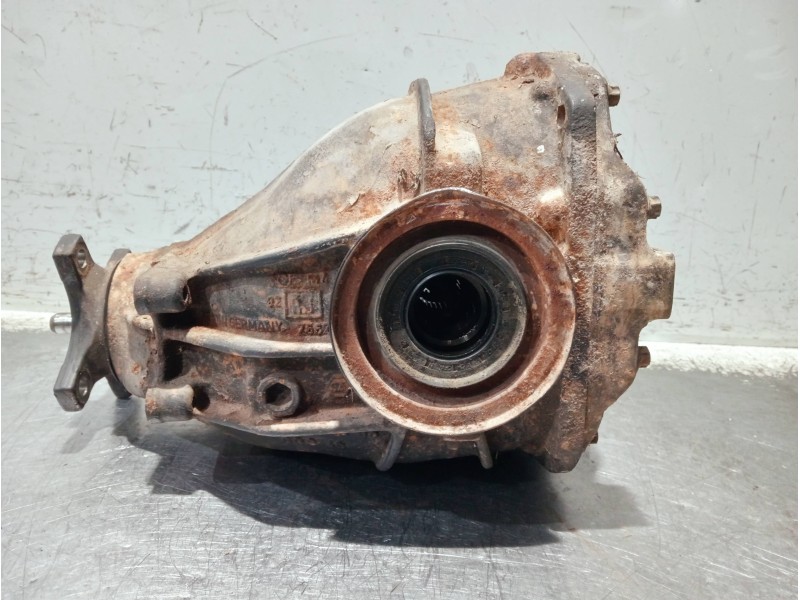 Recambio de diferencial trasero para mercedes clase e (w211) berlina referencia OEM IAM A2303510105 A2303510508G 