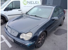 mercedes clase c (w203) berlina del año 2003