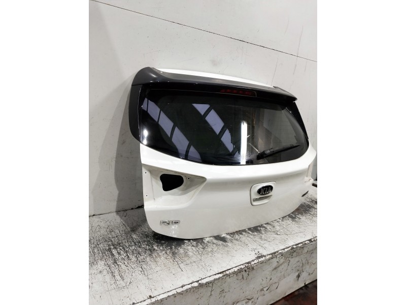 Recambio de porton trasero para kia rio (yb) referencia OEM IAM   5P
