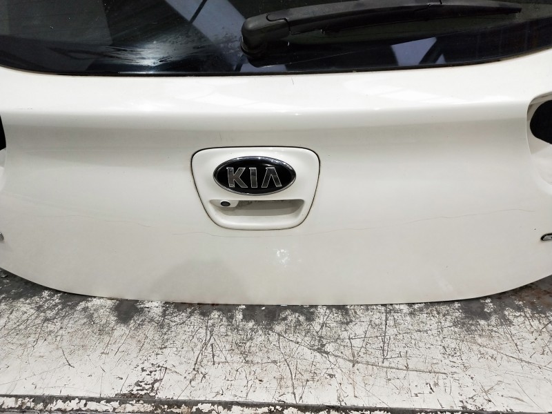 Recambio de porton trasero para kia rio (yb) referencia OEM IAM   5P