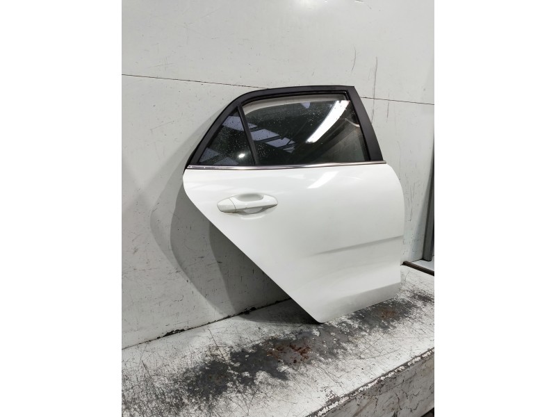 Recambio de puerta trasera derecha para kia rio (yb) referencia OEM IAM   5P