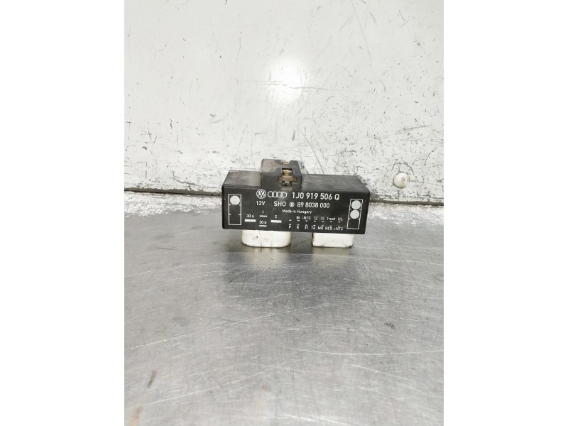 Recambio de caja precalentamiento para volkswagen golf iv berlina (1j1) referencia OEM IAM 1J1919506Q 898038000 