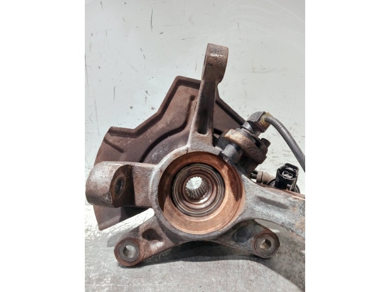 Recambio de mangueta delantera izquierda para daewoo kalos referencia OEM IAM   