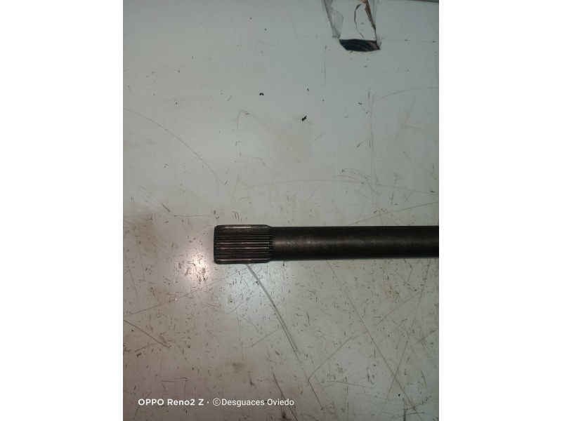 Recambio de transmision delantera izquierda para land rover discovery referencia OEM IAM    Recambio de transmision delantera izquierda para land rover discovery referencia OEM IAM