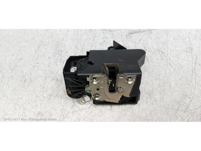 Recambio de motor cierre centralizado delantero derecho para dacia sandero comfort referencia OEM IAM 805026816R  