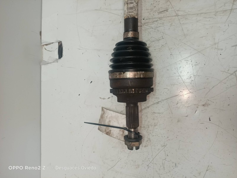 Recambio de transmision delantera derecha para renault clio ii fase ii (b/cb0) campus referencia OEM IAM 8200538738  