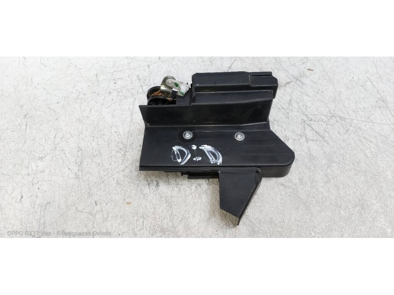 Recambio de motor cierre centralizado delantero derecho para dacia sandero comfort referencia OEM IAM 805026816R  