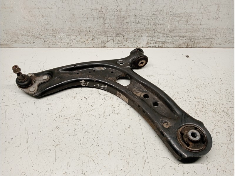 Recambio de brazo suspension inferior delantero izquierdo para volkswagen golf viii lim. (cd1) referencia OEM IAM 5Q0407151AC  