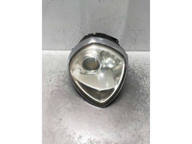 Recambio de faro derecho para lancia thesis (115) referencia OEM IAM 5DV00776027 15492600 XENON