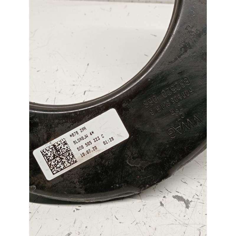 Recambio de brazo suspension superior trasero derecho para volkswagen golf viii lim. (cd1) referencia OEM IAM 5Q0505323C 5Q05053