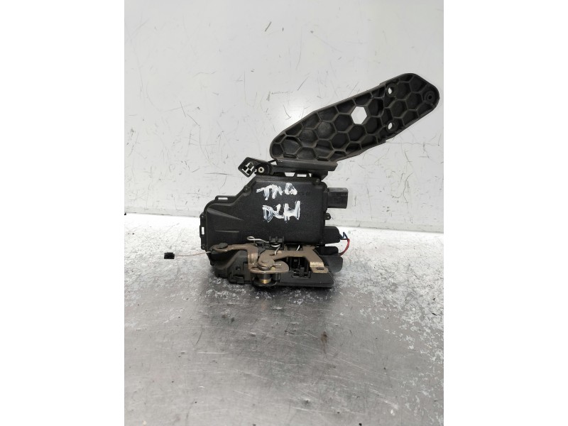 Recambio de motor cierre centralizado trasero derecho para seat leon (1m1) referencia OEM IAM   5P