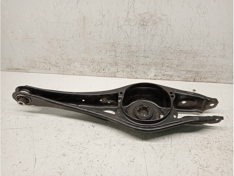 Recambio de brazo suspension inferior trasero derecho para volkswagen golf viii lim. (cd1) referencia OEM IAM 5WA505311A  