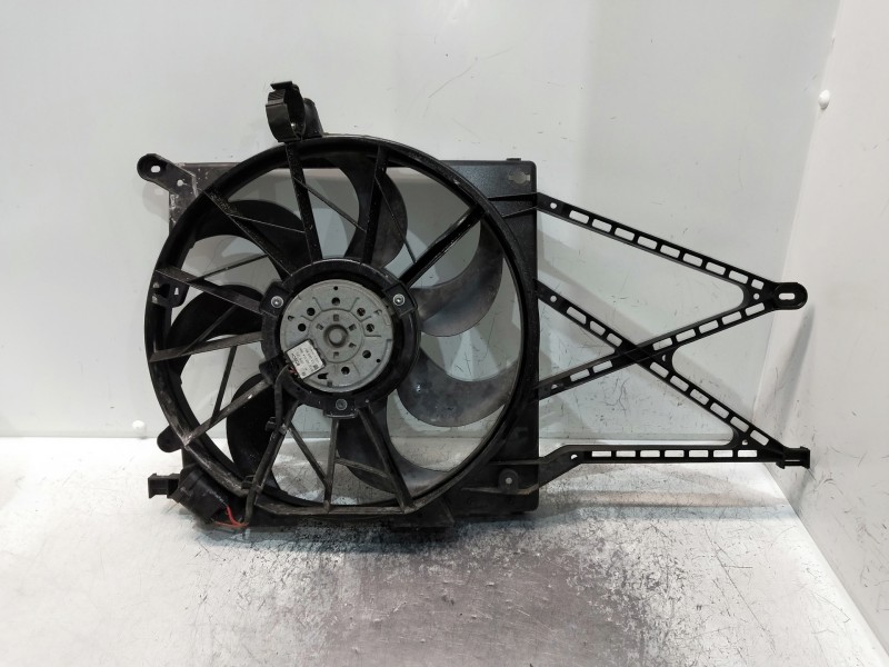 Recambio de electroventilador para opel astra h ber. referencia OEM IAM 0130303314 13205947 