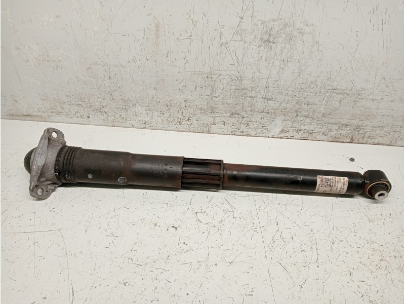 Recambio de amortiguador trasero derecho para volkswagen golf viii lim. (cd1) referencia OEM IAM 5WA512011CN  