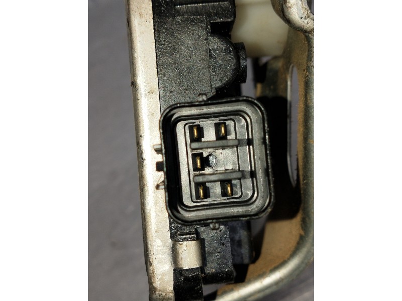 Recambio de elevalunas delantero derecho para mitsubishi montero (v60/v70) referencia OEM IAM MR436854 0680800600 3P