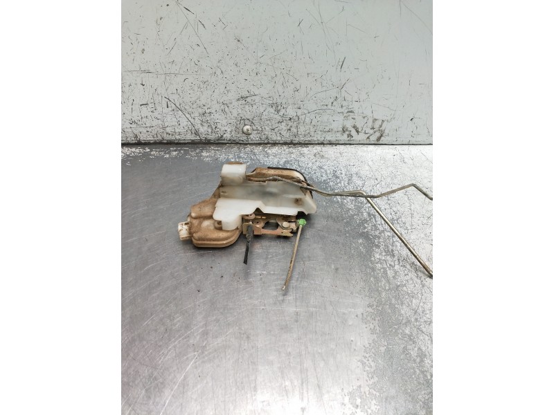 Recambio de motor cierre centralizado delantero izquierdo para mitsubishi montero (v60/v70) referencia OEM IAM   3P