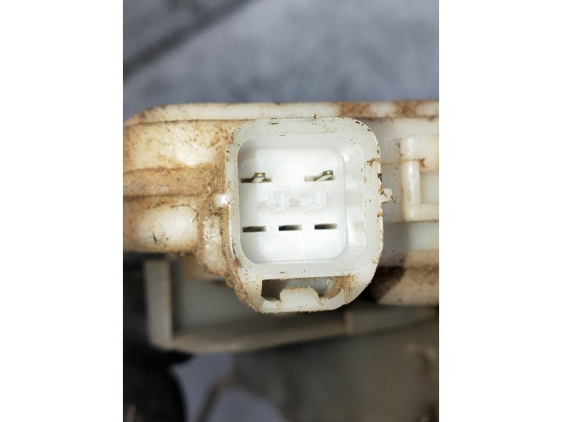 Recambio de motor cierre centralizado delantero izquierdo para mitsubishi montero (v60/v70) referencia OEM IAM   3P