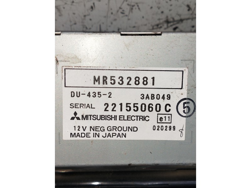 Recambio de pantalla multifuncion para mitsubishi montero (v60/v70) referencia OEM IAM MR532881 22155060 