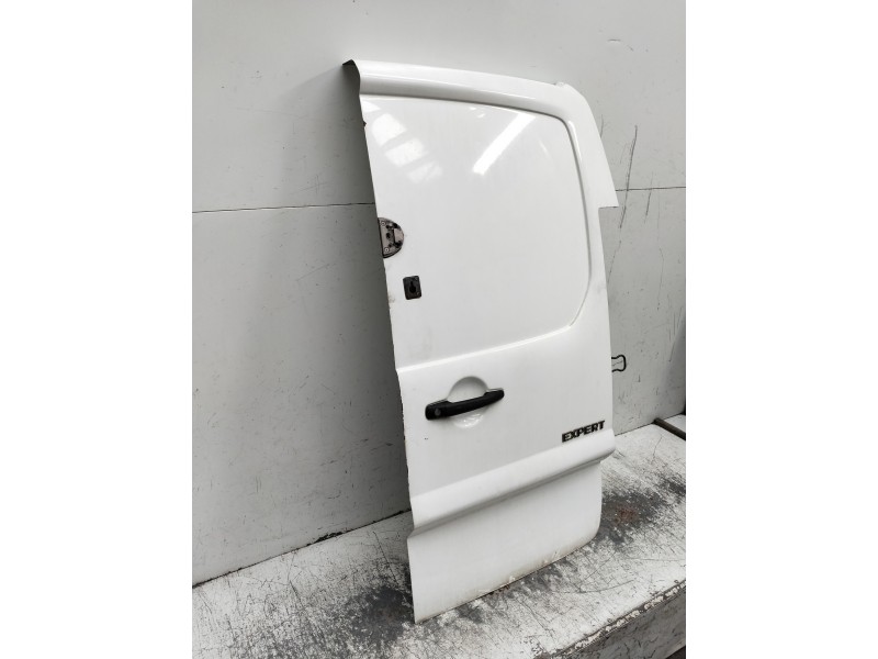 Recambio de puerta trasera derecha para peugeot expert kasten furg. referencia OEM IAM   5P