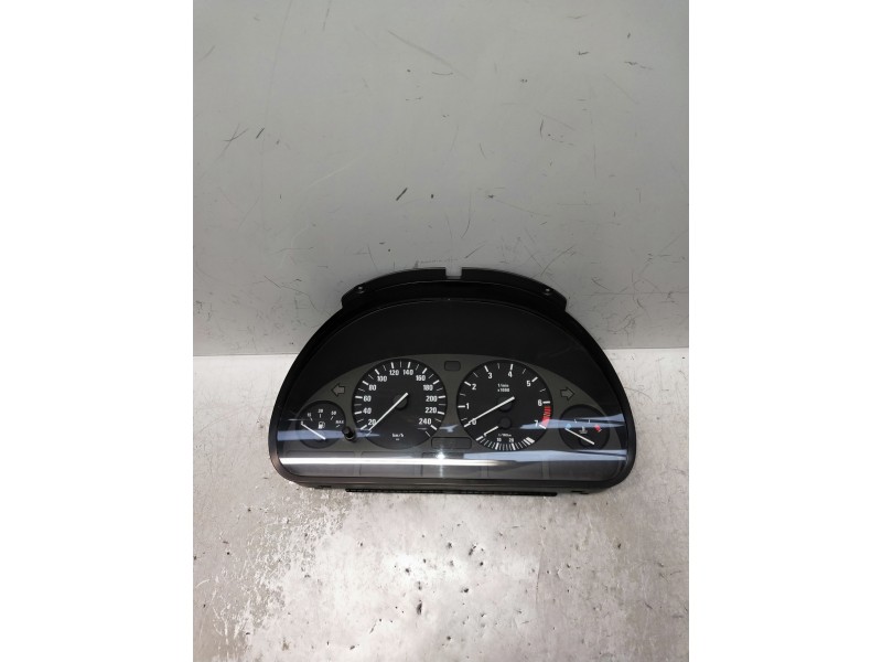 Recambio de cuadro instrumentos para bmw serie 5 berlina (e39) referencia OEM IAM 110008735051 62118381195 