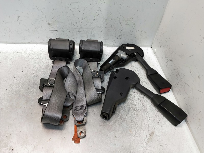 Recambio de juego cinturones delantero para bmw serie 5 berlina (e39) referencia OEM IAM   4P