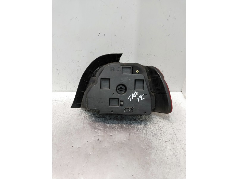 Recambio de piloto trasero izquierdo para bmw serie 5 berlina (e39) referencia OEM IAM   