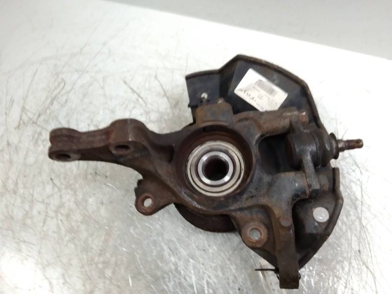 Recambio de mangueta delantera izquierda para kia carens (un) 2.0 crdi referencia OEM IAM   