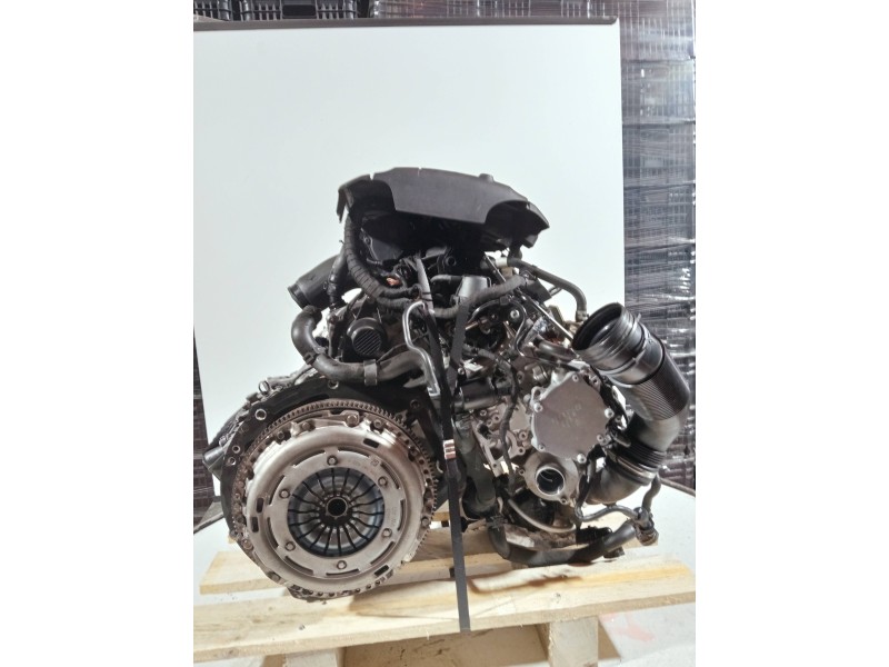Recambio de motor completo para volkswagen golf vii lim. 2.0 tsi referencia OEM IAM CHH 172981 