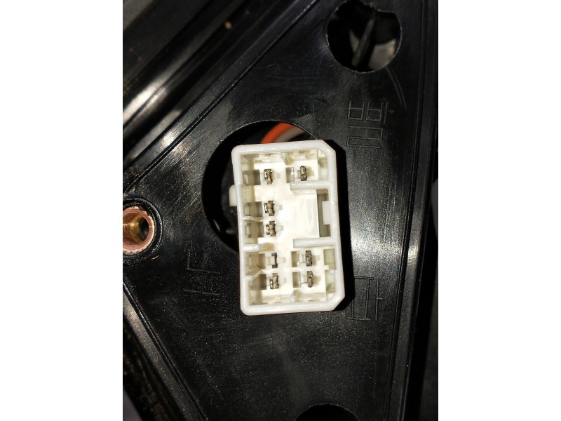 Recambio de retrovisor izquierdo para daewoo evanda referencia OEM IAM ELÉCTRICO 1 ENCHUFE 7 PINES