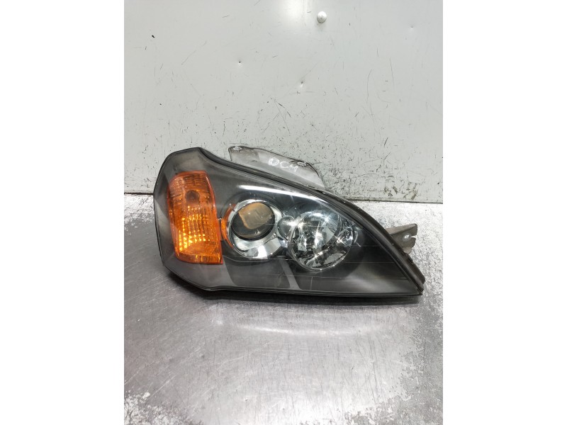 Recambio de faro derecho para daewoo evanda referencia OEM IAM   