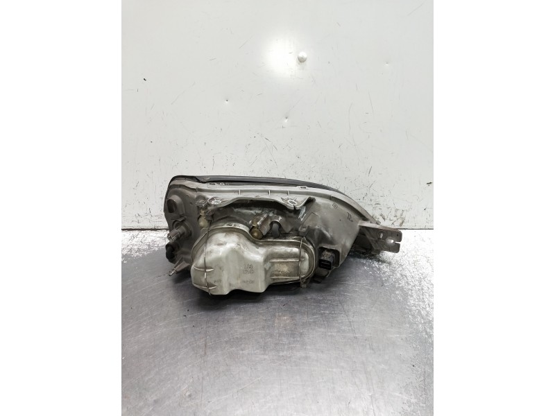 Recambio de faro izquierdo para daewoo evanda referencia OEM IAM   