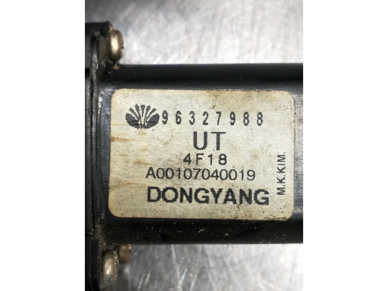 Recambio de elevalunas delantero derecho para daewoo evanda referencia OEM IAM 96327988  4P