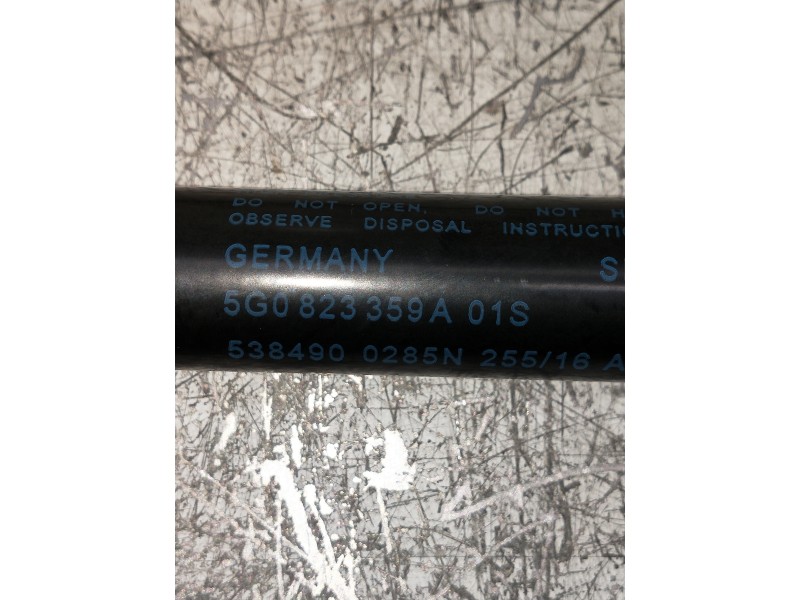 Recambio de amortiguadores capo para volkswagen golf vii lim. 2.0 tsi referencia OEM IAM 5G0823359A  