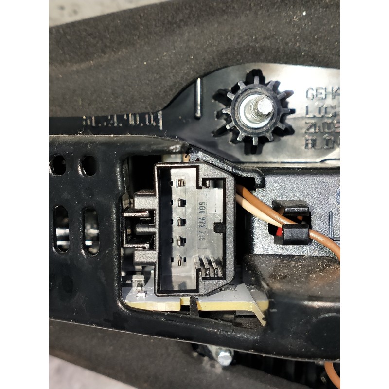 Recambio de piloto trasero izquierdo interior para volkswagen golf vii lim. 2.0 tsi referencia OEM IAM 5G0945307F  