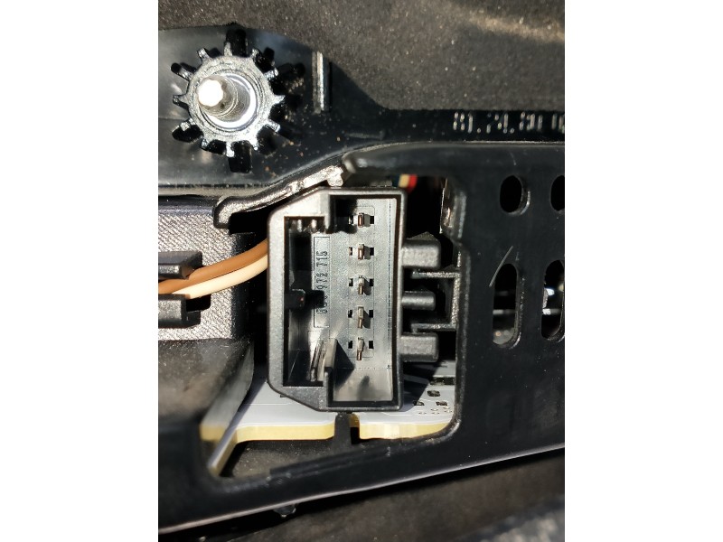 Recambio de piloto trasero derecho interior para volkswagen golf vii lim. 2.0 tsi referencia OEM IAM 5G0945308F  