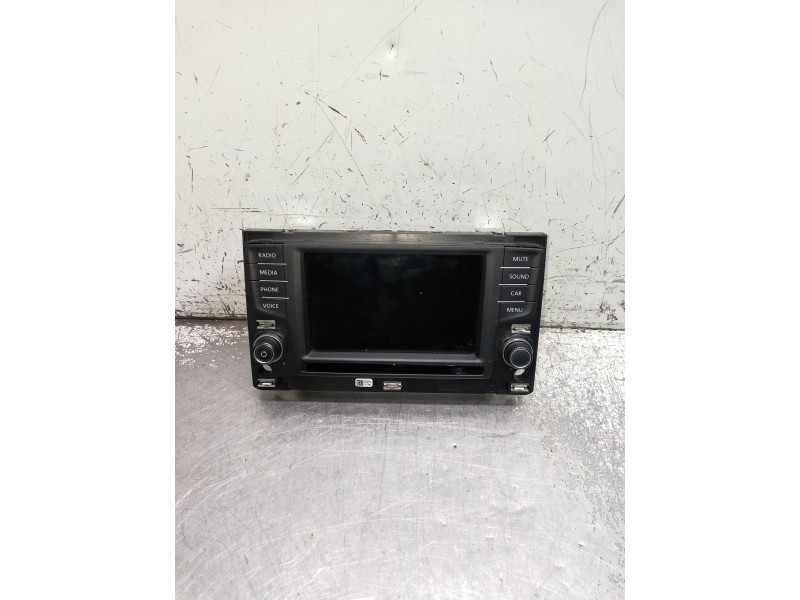 Recambio de pantalla multifuncion para volkswagen golf vii lim. 2.0 tsi referencia OEM IAM 3G0919605B  