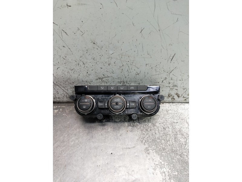 Recambio de mando calefaccion / aire acondicionado para volkswagen golf vii lim. 2.0 tsi referencia OEM IAM 5G0907044BK  