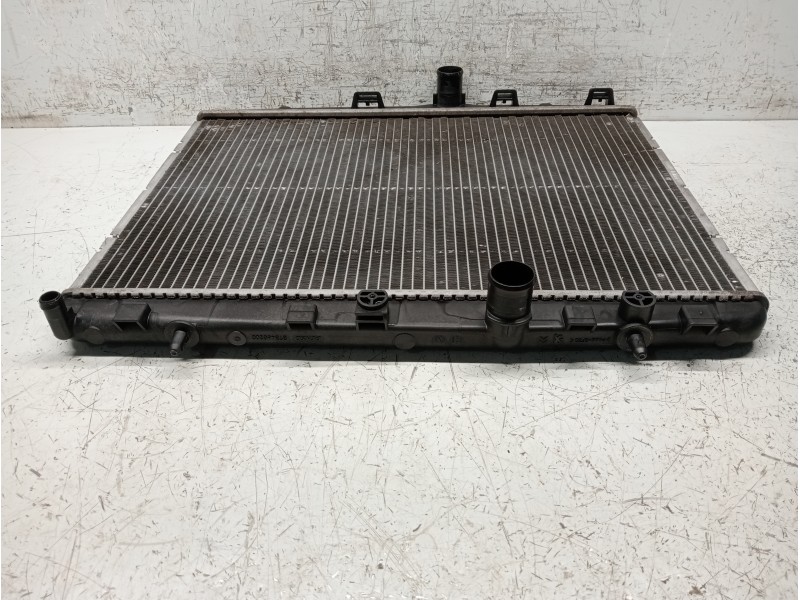 Recambio de radiador agua para peugeot 2008 (--.2013) referencia OEM IAM 9685852680  