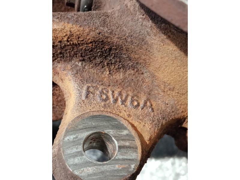 Recambio de mangueta delantera izquierda para ford fusion (cbk) referencia OEM IAM F6W6A  