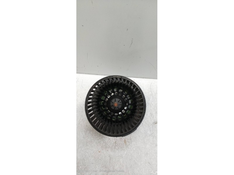 Recambio de motor calefaccion para dacia sandero comfort referencia OEM IAM   