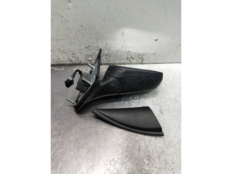 Recambio de retrovisor derecho para citroen xsara berlina referencia OEM IAM ELÉCTRICO 1 ENCHUFE 5 CABLES