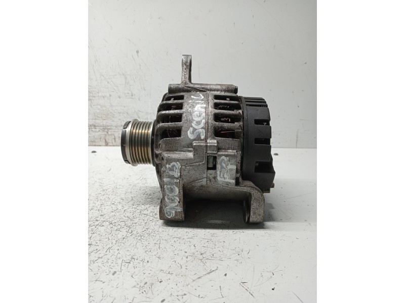 Recambio de alternador para renault scenic (ja..) referencia OEM IAM 8200054588  