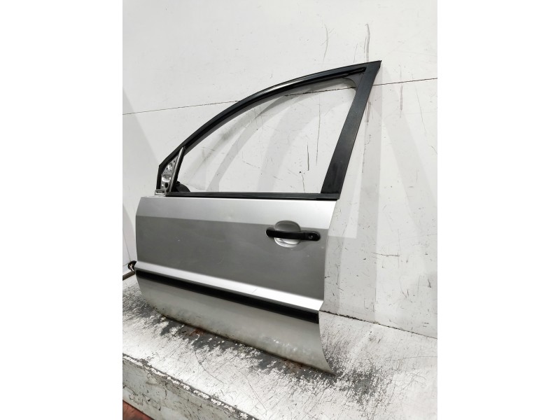 Recambio de puerta delantera izquierda para ford fusion (cbk) referencia OEM IAM   5P