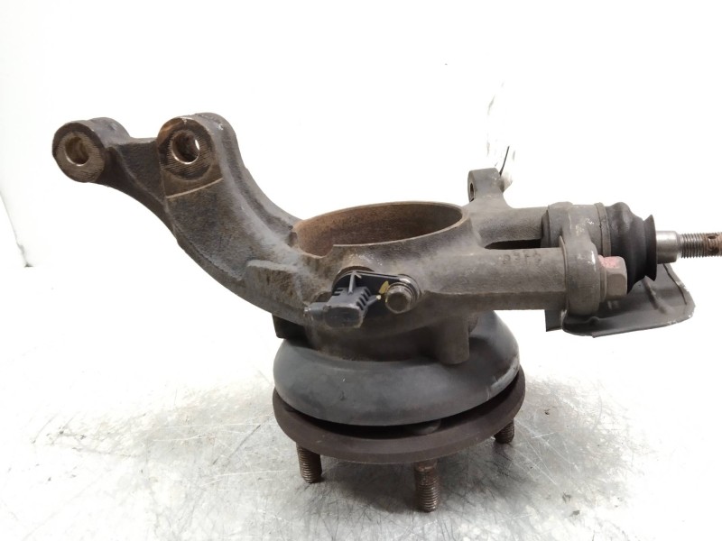 Recambio de mangueta delantera derecha para kia cee´d 1.4 cat referencia OEM IAM   