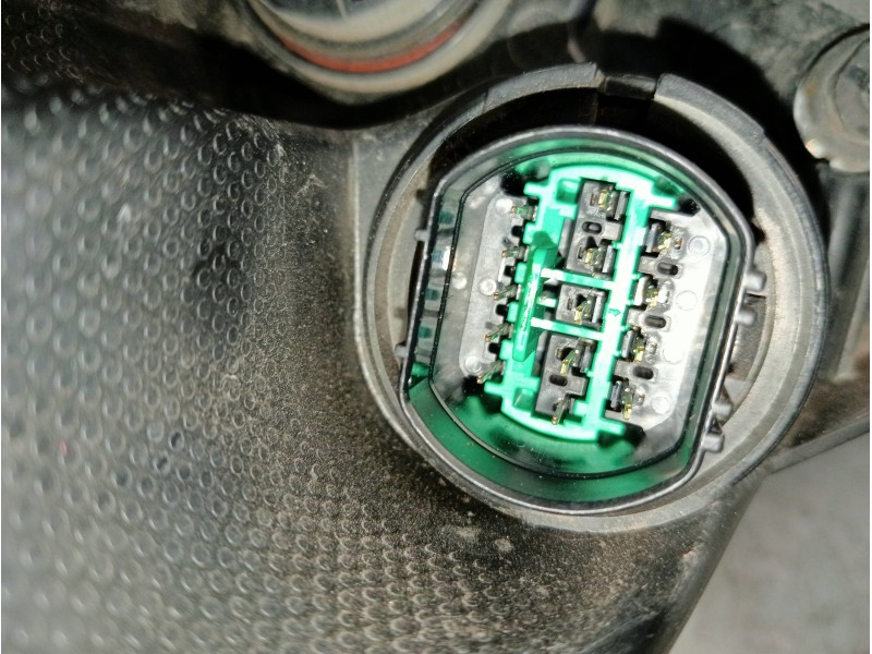 Recambio de faro derecho para kia cee´d concept referencia OEM IAM R009B220DMO B22R 