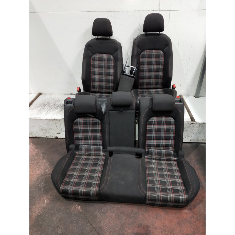 Recambio de juego asientos completo para volkswagen golf vii lim. 2.0 tsi referencia OEM IAM  3P CON TAPIZADOS