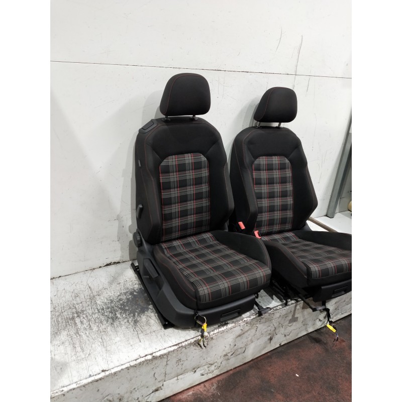 Recambio de juego asientos completo para volkswagen golf vii lim. 2.0 tsi referencia OEM IAM  3P CON TAPIZADOS
