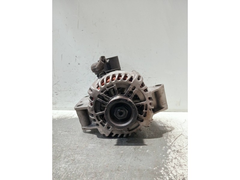 Recambio de alternador para jaguar x-type referencia OEM IAM 12049460130N  